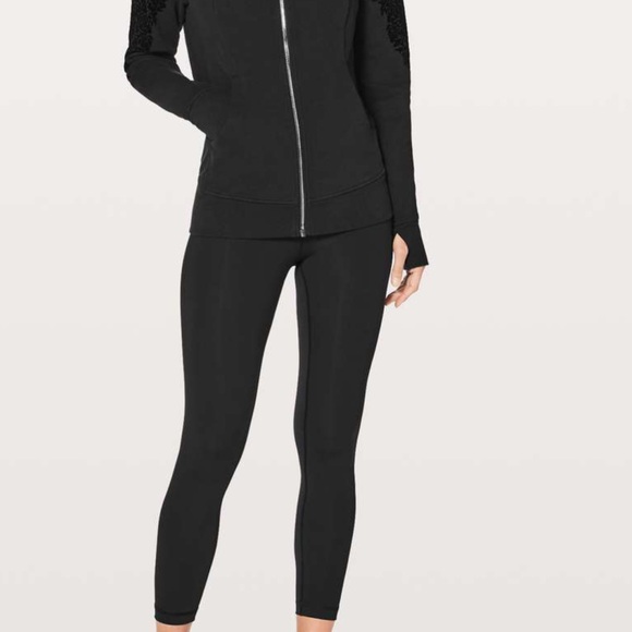 Lululemon Scuba - Picture 3 of 6